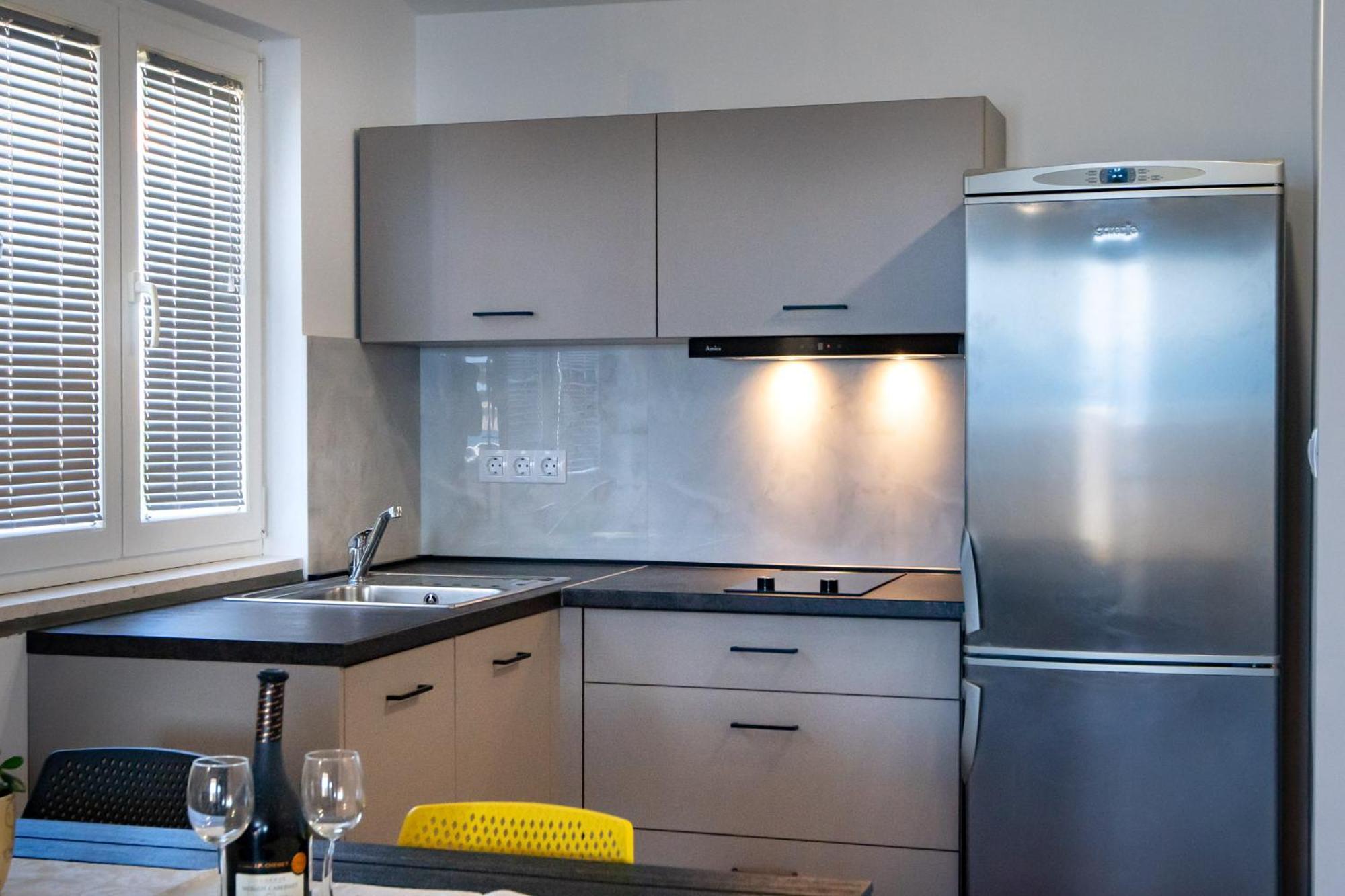 Apartments & Rooms Fam Ribaric Banjol Екстериор снимка